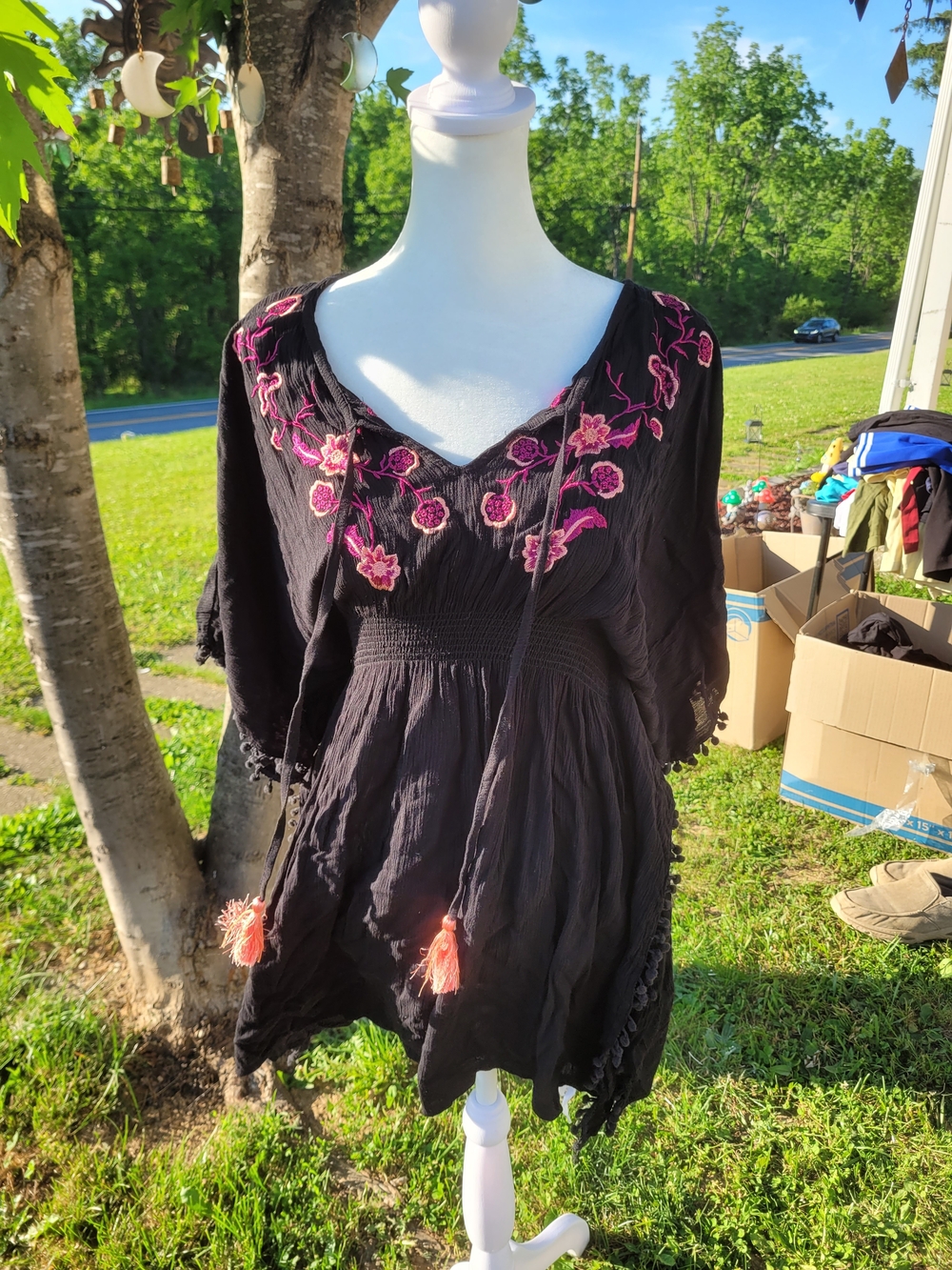 Francesca's Collections Black Tunic with Pink Floral Embroidery